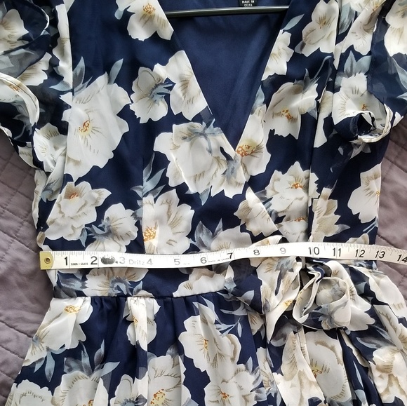 Floral Maxi Dress - Picture 5 of 5